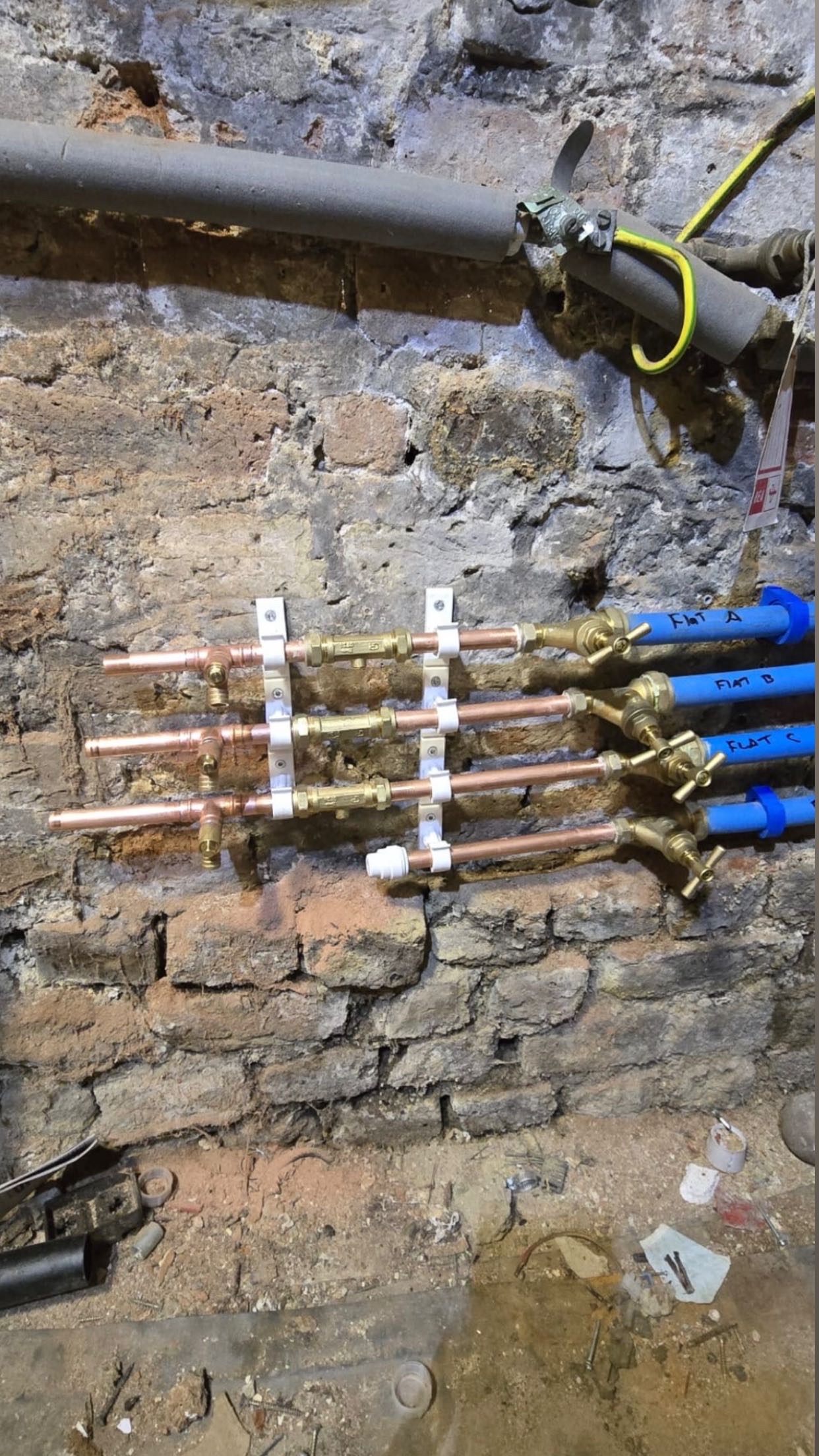 Fitted pipework